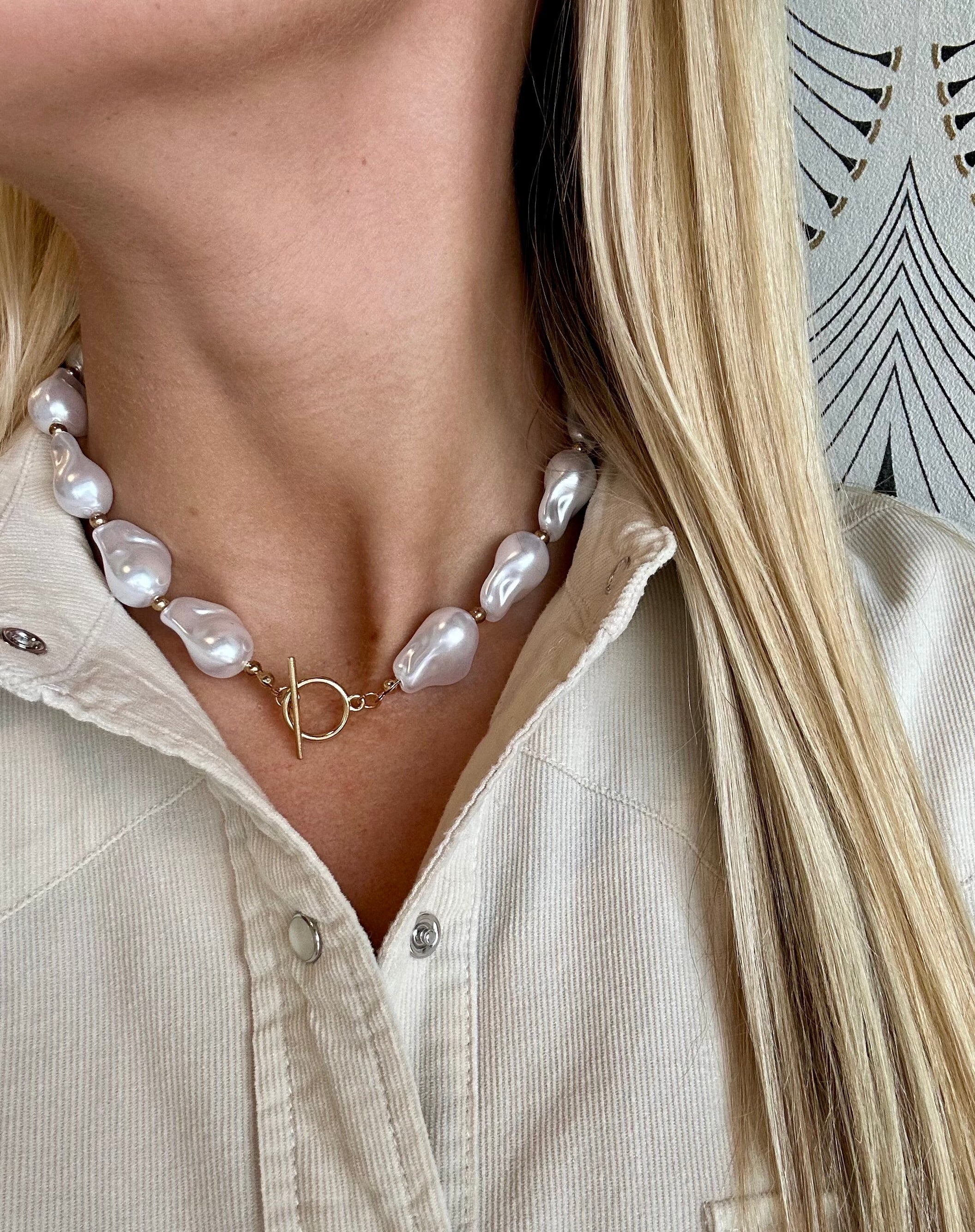 Baroque Pearl Necklace