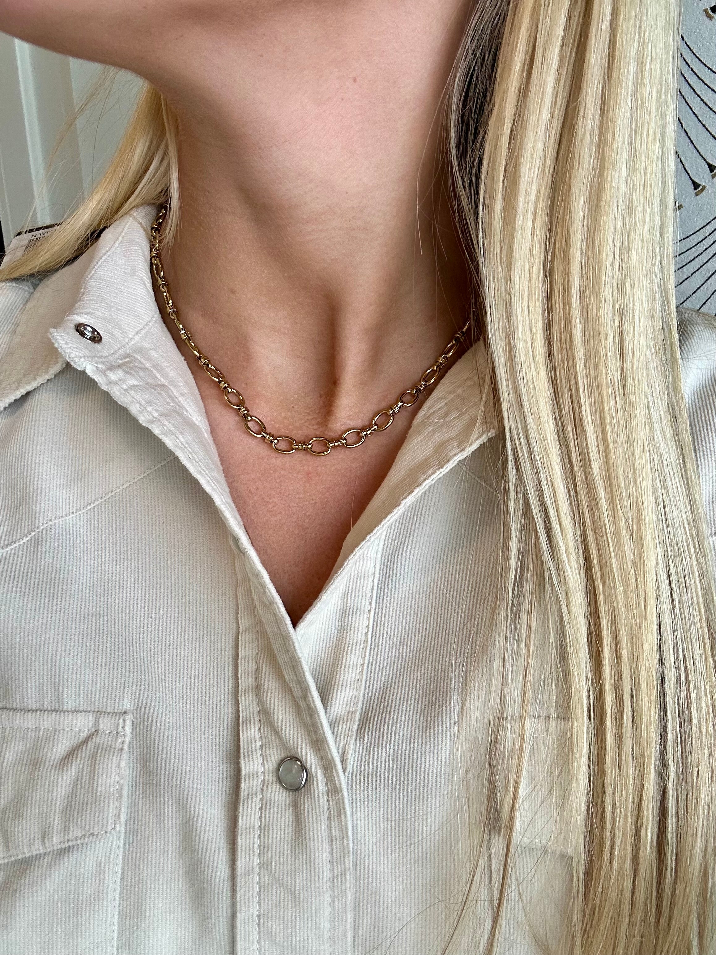 Ava Necklace