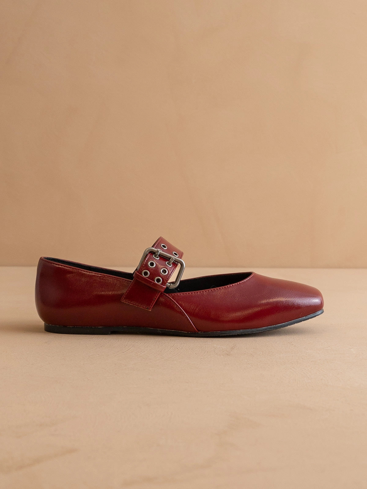 Soho Wine Ballet Flat